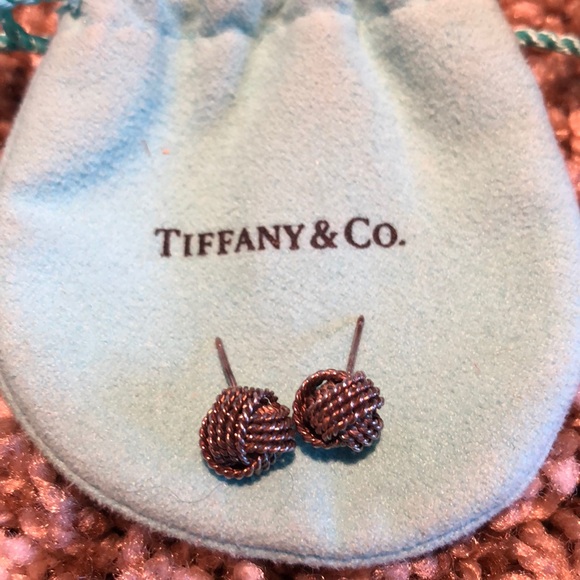 FINAL PRICE Authentic Tiffany & Co Knot Earrings - Picture 4 of 7